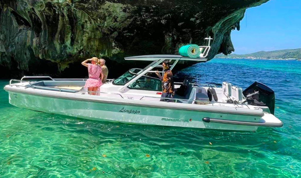 Tiger Marine Charter Phuket - Limpopo - 28ft Luxury Speedboat - 03