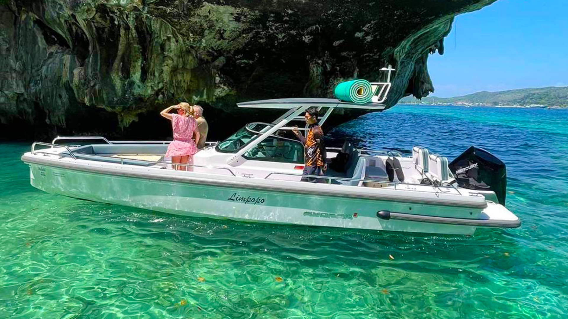 Tiger Marine Charter Phuket - Limpopo - 28ft Luxury Speedboat - 03