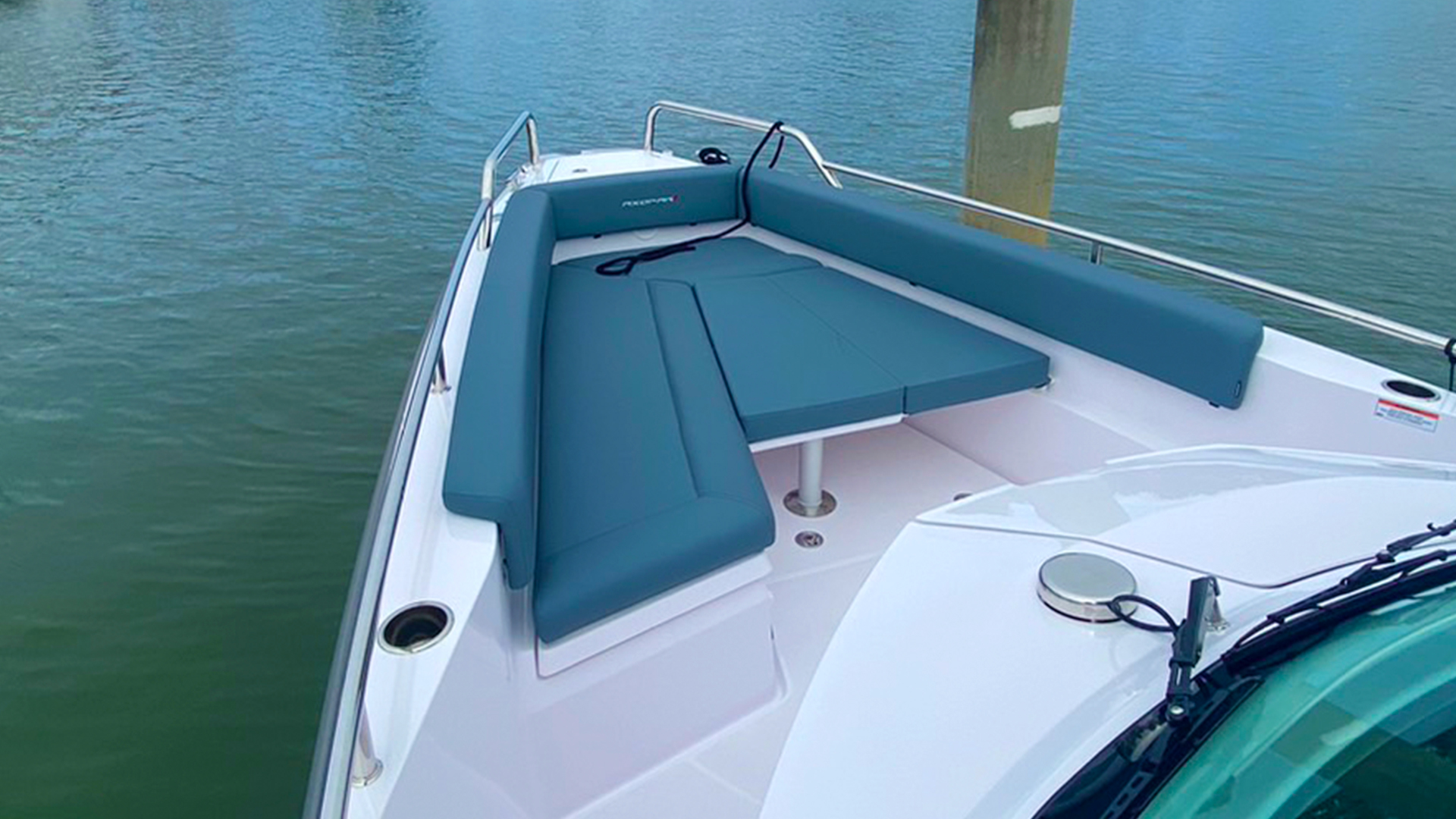 Tiger Marine Charter Phuket - Limpopo - 28ft Luxury Speedboat - 04
