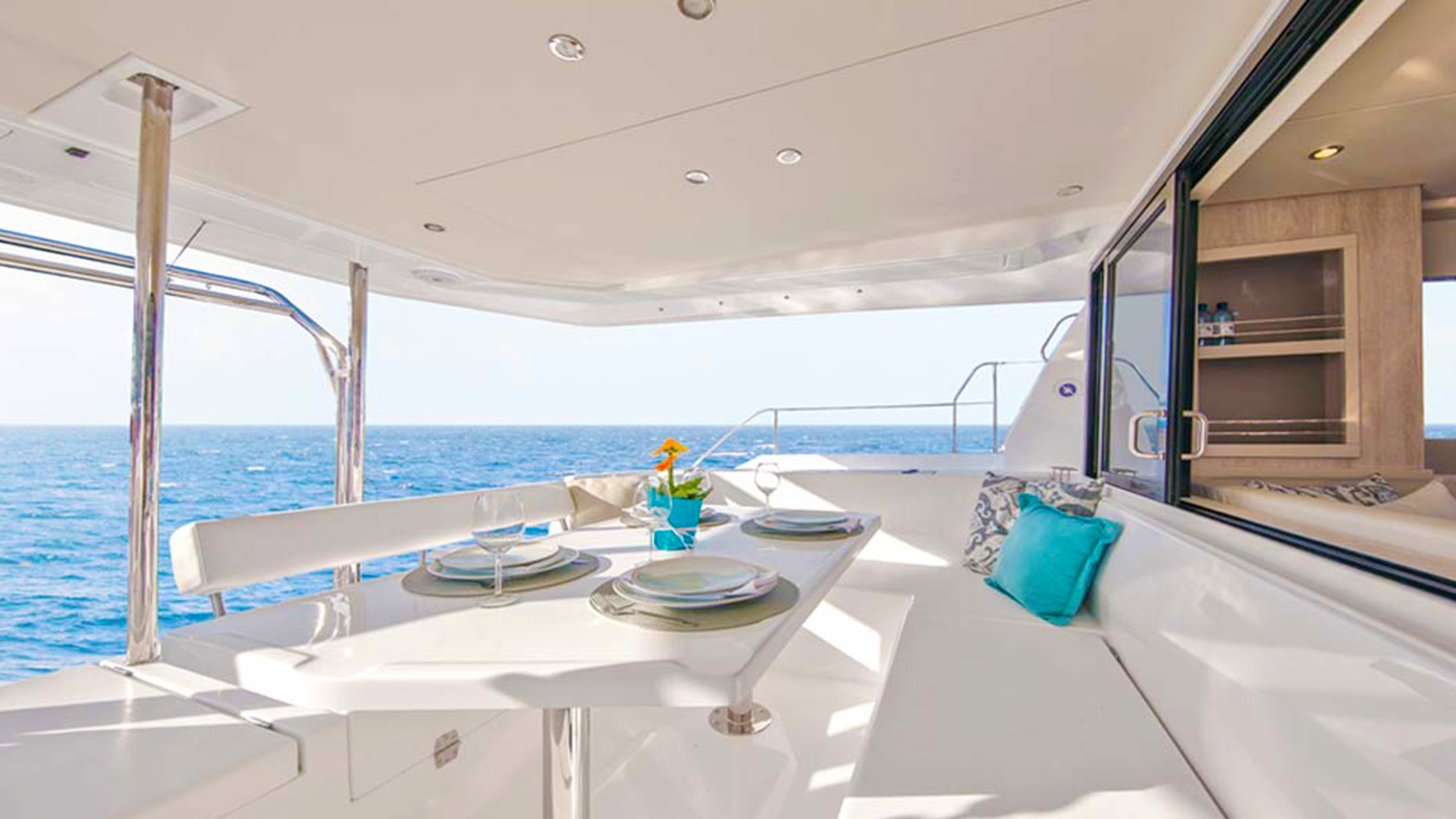Tiger Marine Charter Phuket - Shashani - 43ft - 04