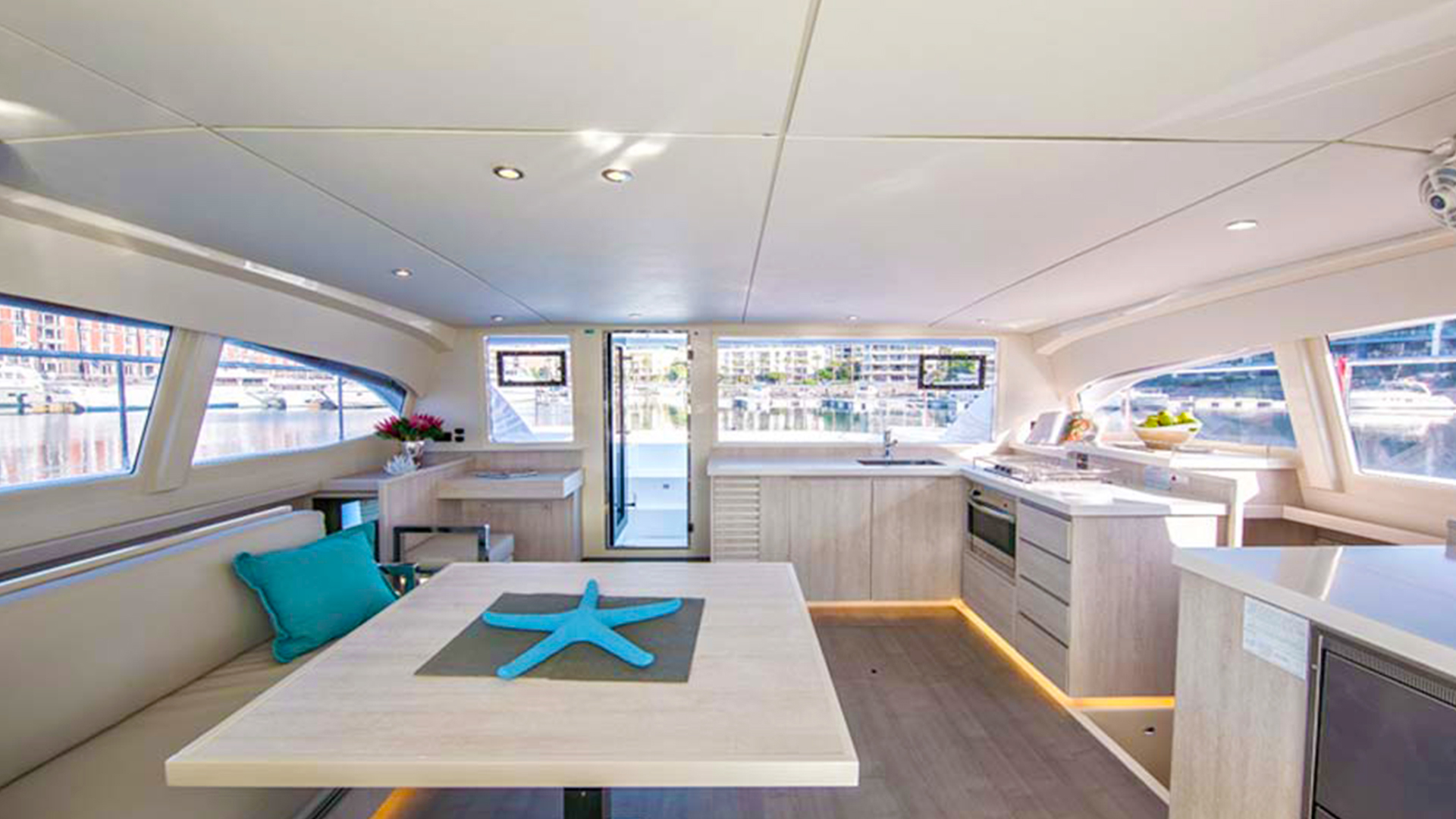 Tiger Marine Charter Phuket - Shashani - 43ft - 09
