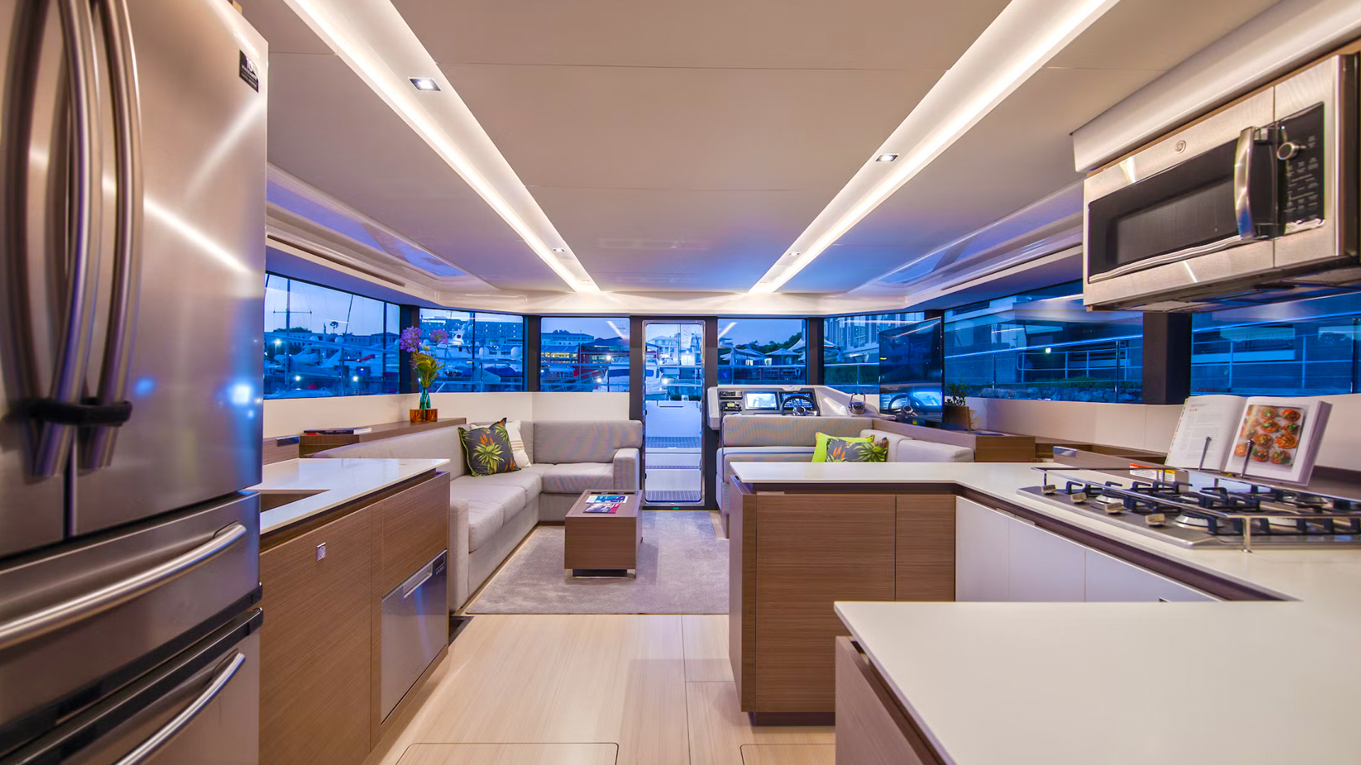 Tiger Marine Charter Phuket - Zambezia 53ft - Leopard Yacht Power Catamaran - 06