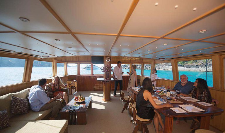 Tiger Marine Charter - Shangani 70ft Middle Deck - 20