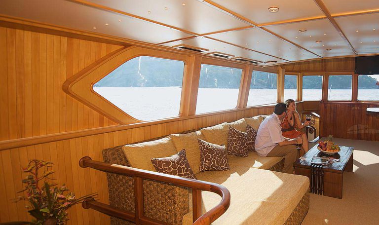 Tiger Marine Charter - Shangani 70ft Middle Deck - 21